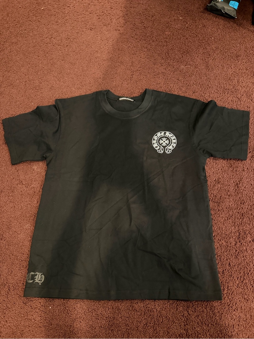 Chrome hearts size small t shirt only worn a few times!!!